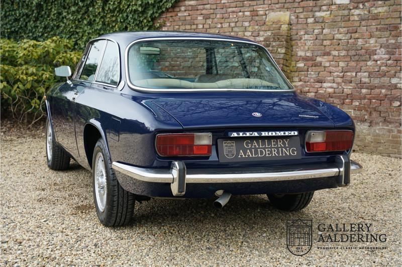 1974 Alfa Romeo GTV 2000 Bertone