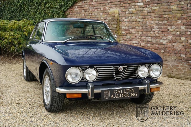 1974 Alfa Romeo GTV 2000 Bertone