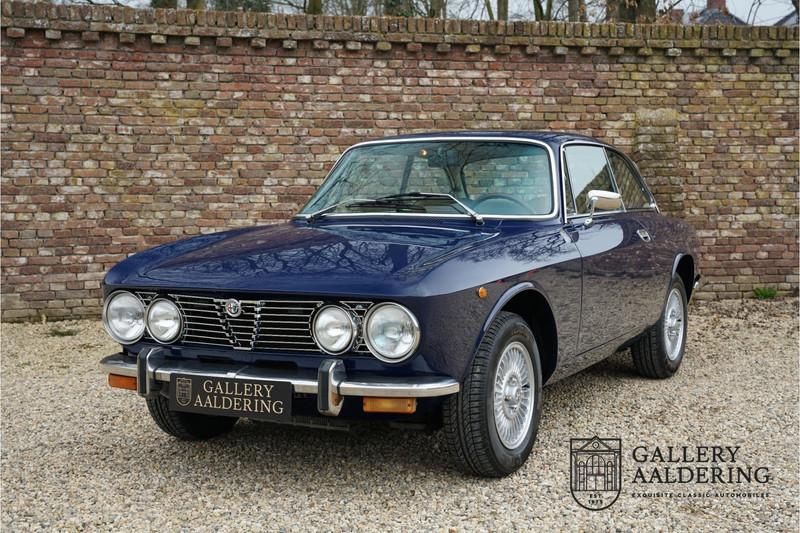 1974 Alfa Romeo GTV 2000 Bertone