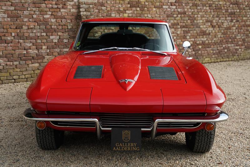 1963 Corvette C2 Sting Ray Split Window