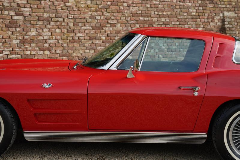 1963 Corvette C2 Sting Ray Split Window