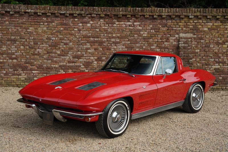 1963 Corvette C2 Sting Ray Split Window