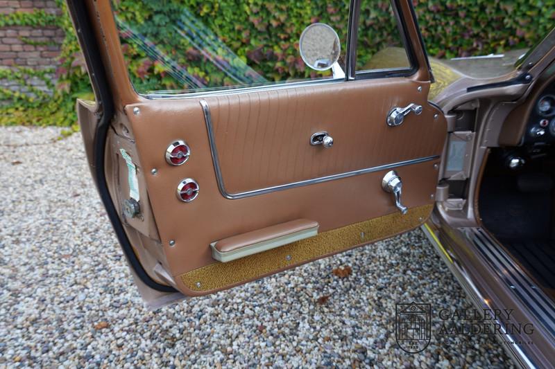 1963 Corvette C2 Sting Ray Coup&eacute; Split window