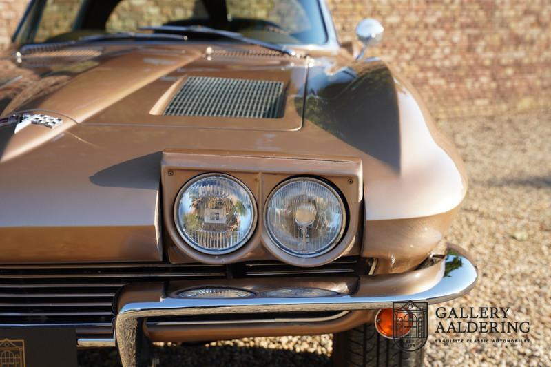 1963 Corvette C2 Sting Ray Coup&eacute; Split window