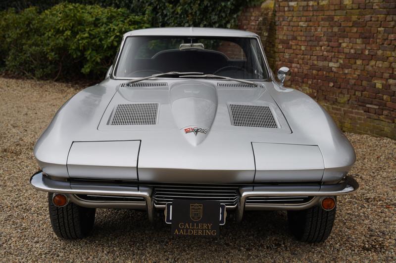 1963 Corvette C2 Sting Ray Split-Window 327 Coup&eacute;