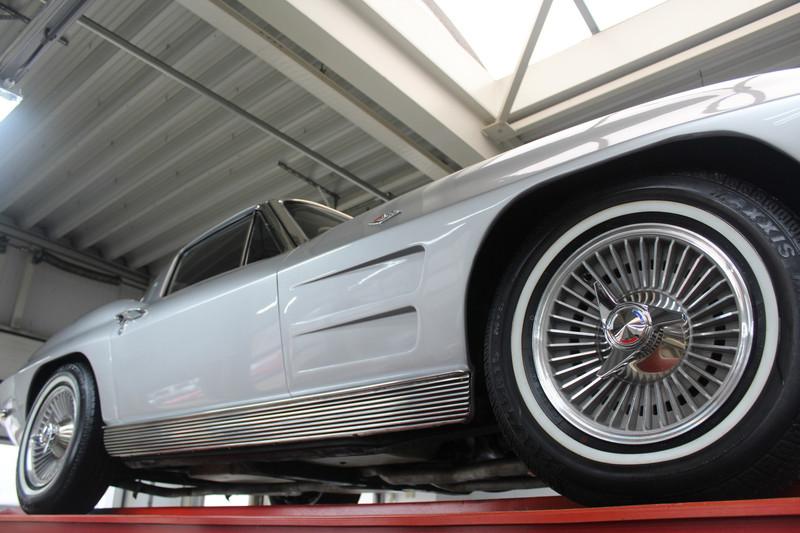 1963 Corvette C2 Sting Ray Split-Window 327 Coup&eacute;