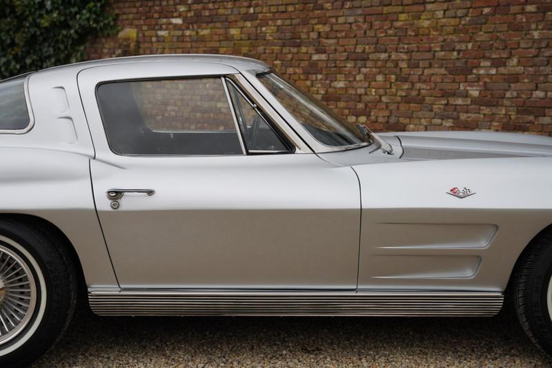 1963 Corvette C2 Sting Ray Split-Window 327 Coup&eacute;