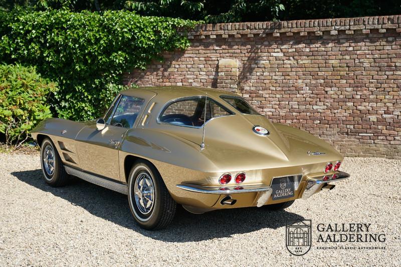 1963 Corvette C2 Sting Ray Split Window