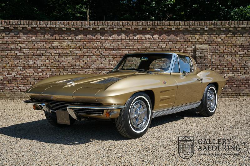 1963 Corvette C2 Sting Ray Split Window