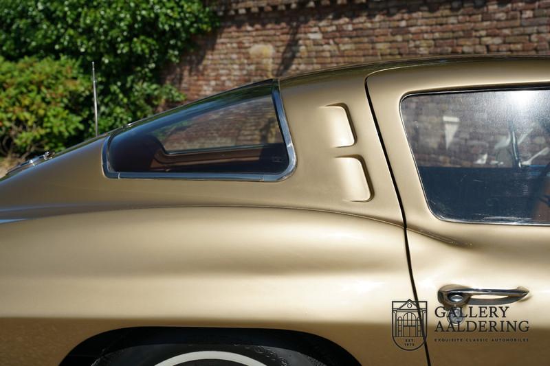 1963 Corvette C2 Sting Ray Split Window