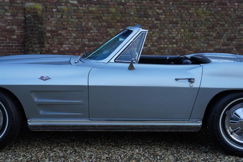 1964 Corvette C2 Sting Ray Convertible