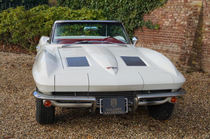 1963 Corvette C2 Sting Ray Convertible