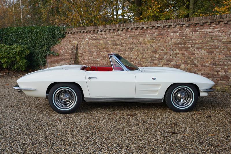 1963 Corvette C2 Sting Ray Convertible