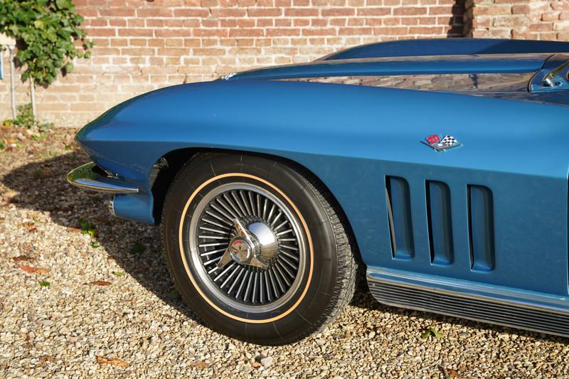 1966 Corvette C2 Sting Ray