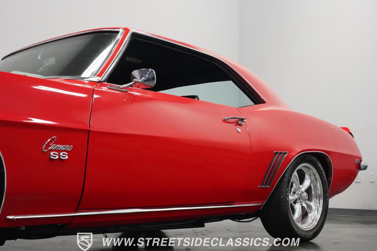 1969 Chevrolet Camaro SS 454 Tribute