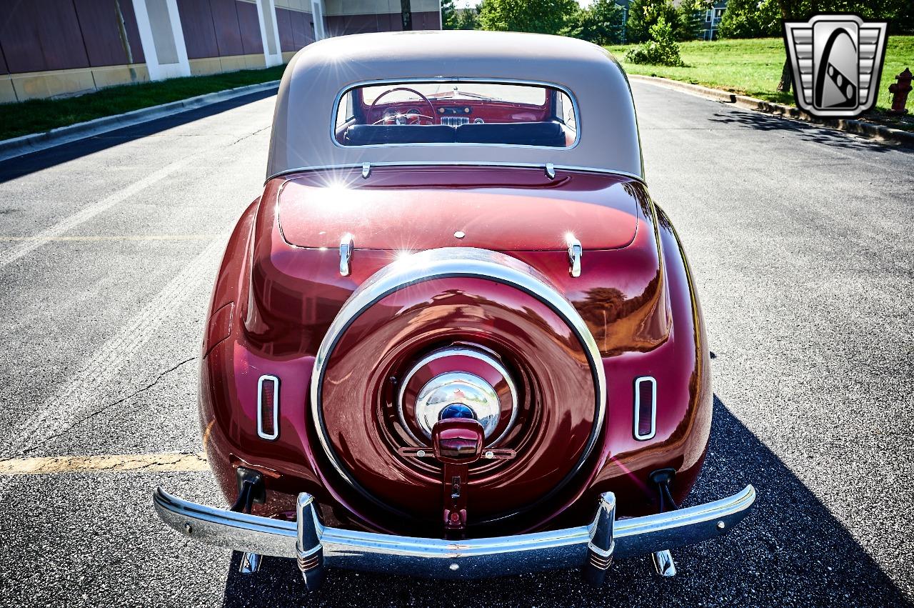 1941 Lincoln Continental