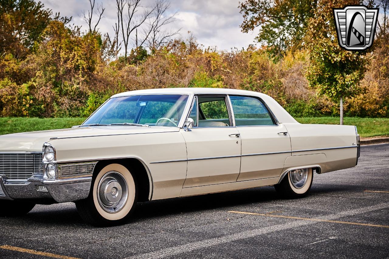 1965 Cadillac Calais