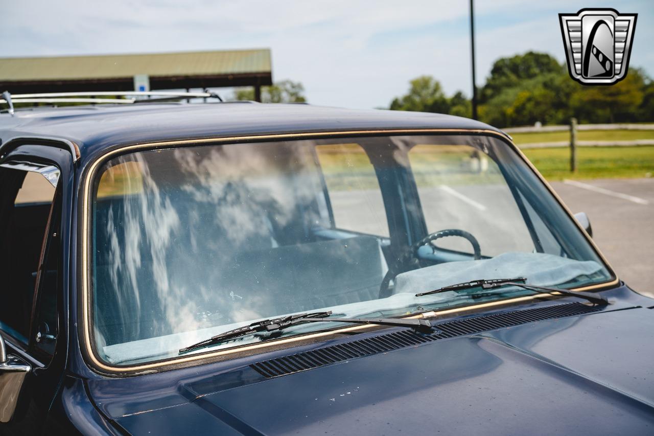 1985 Chevrolet C10 Suburban