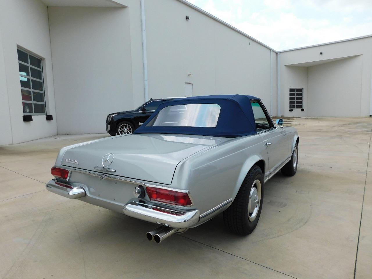 1965 Mercedes - Benz SL-Class