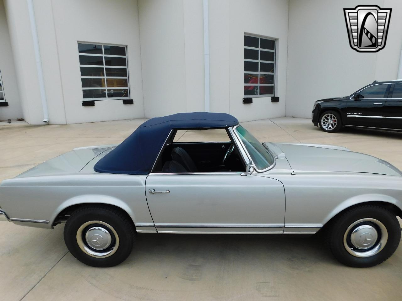 1965 Mercedes - Benz SL-Class