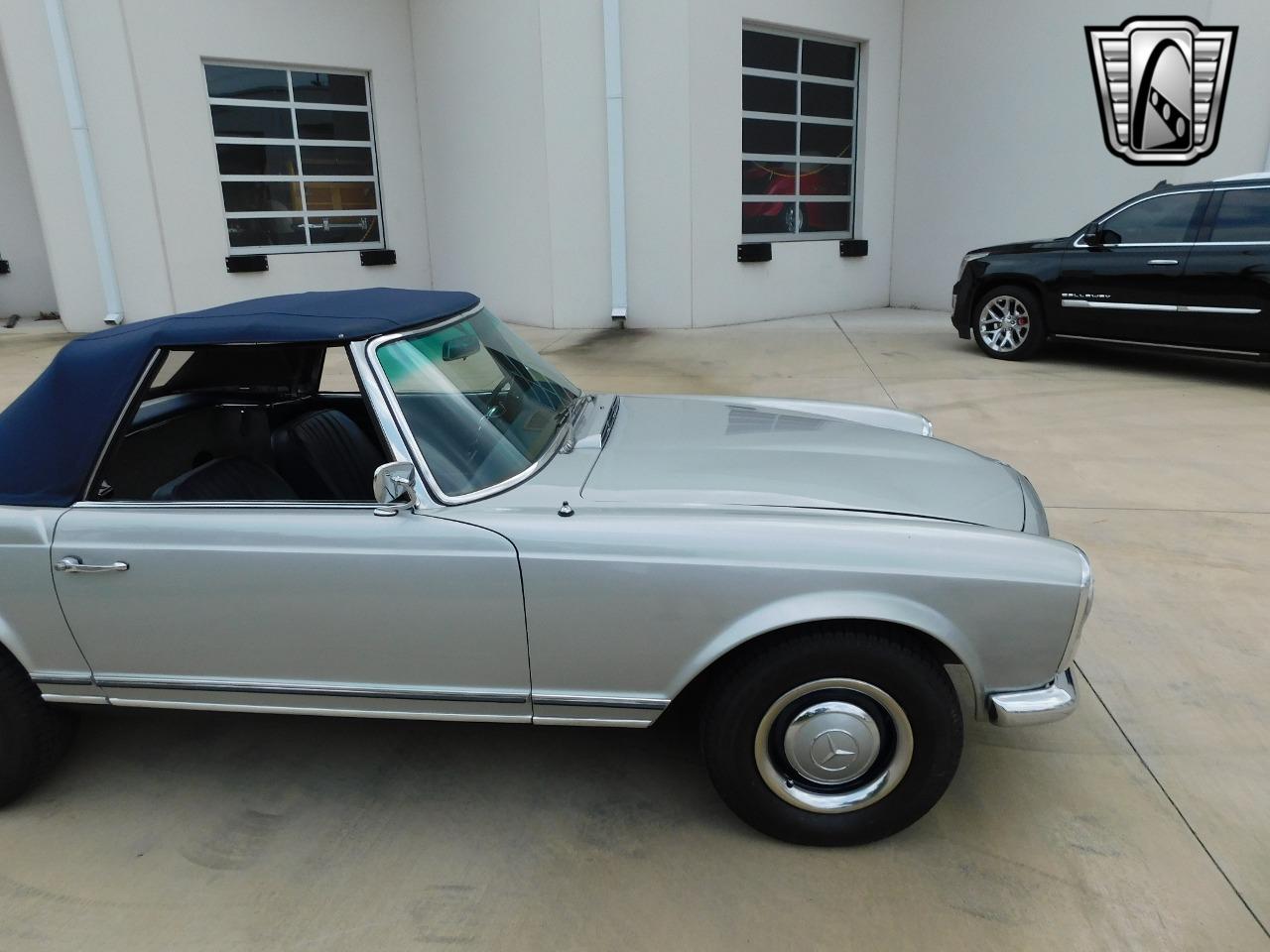 1965 Mercedes - Benz SL-Class