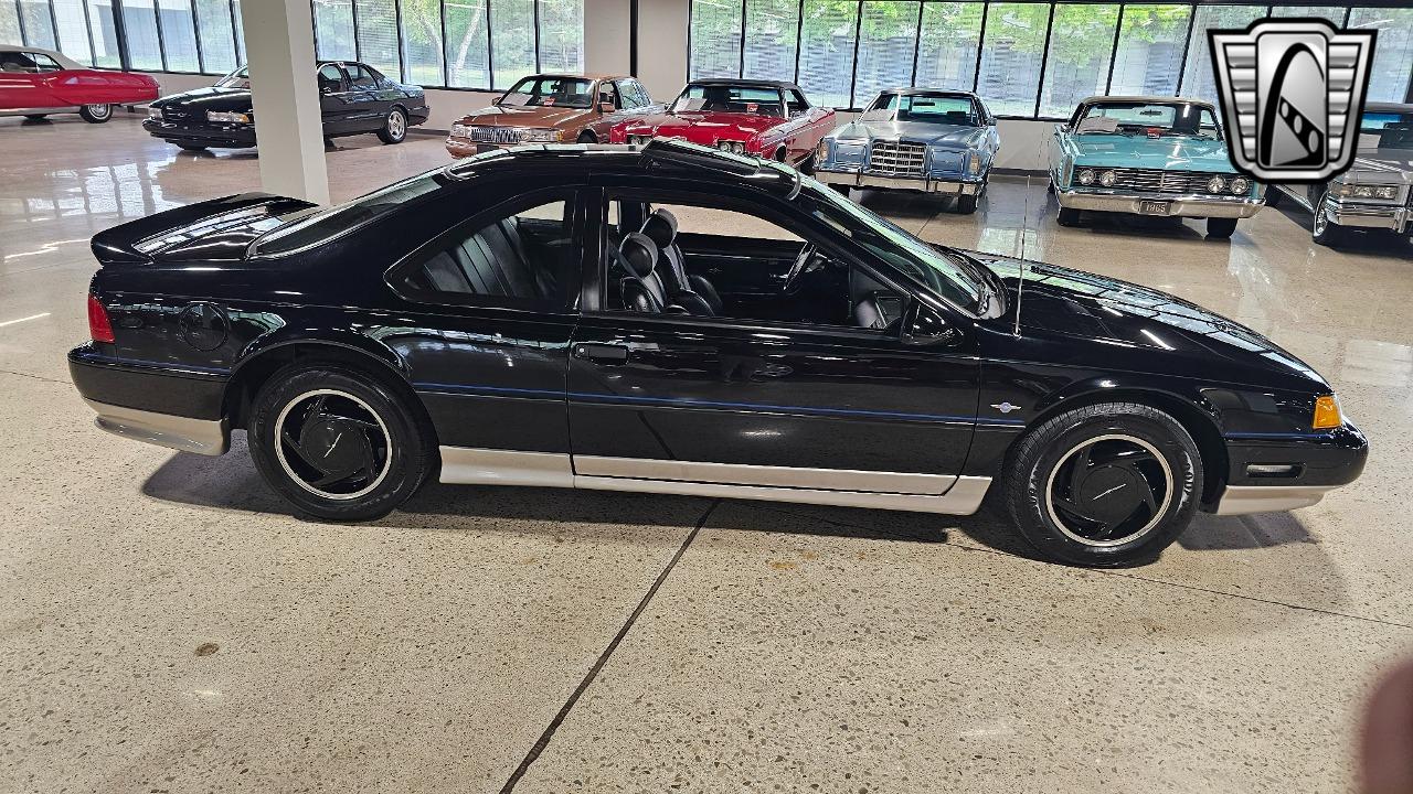 1990 Ford Thunderbird