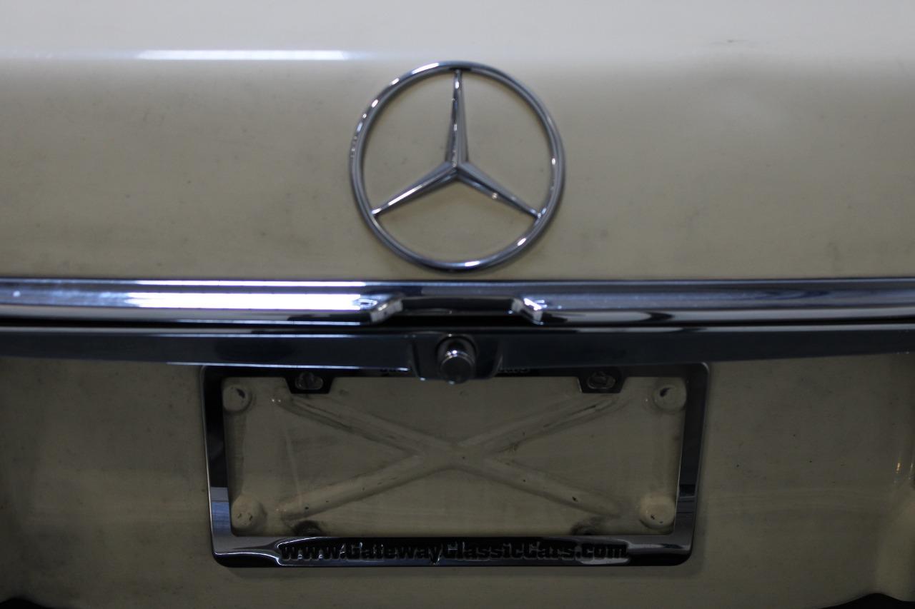 1980 Mercedes - Benz 300