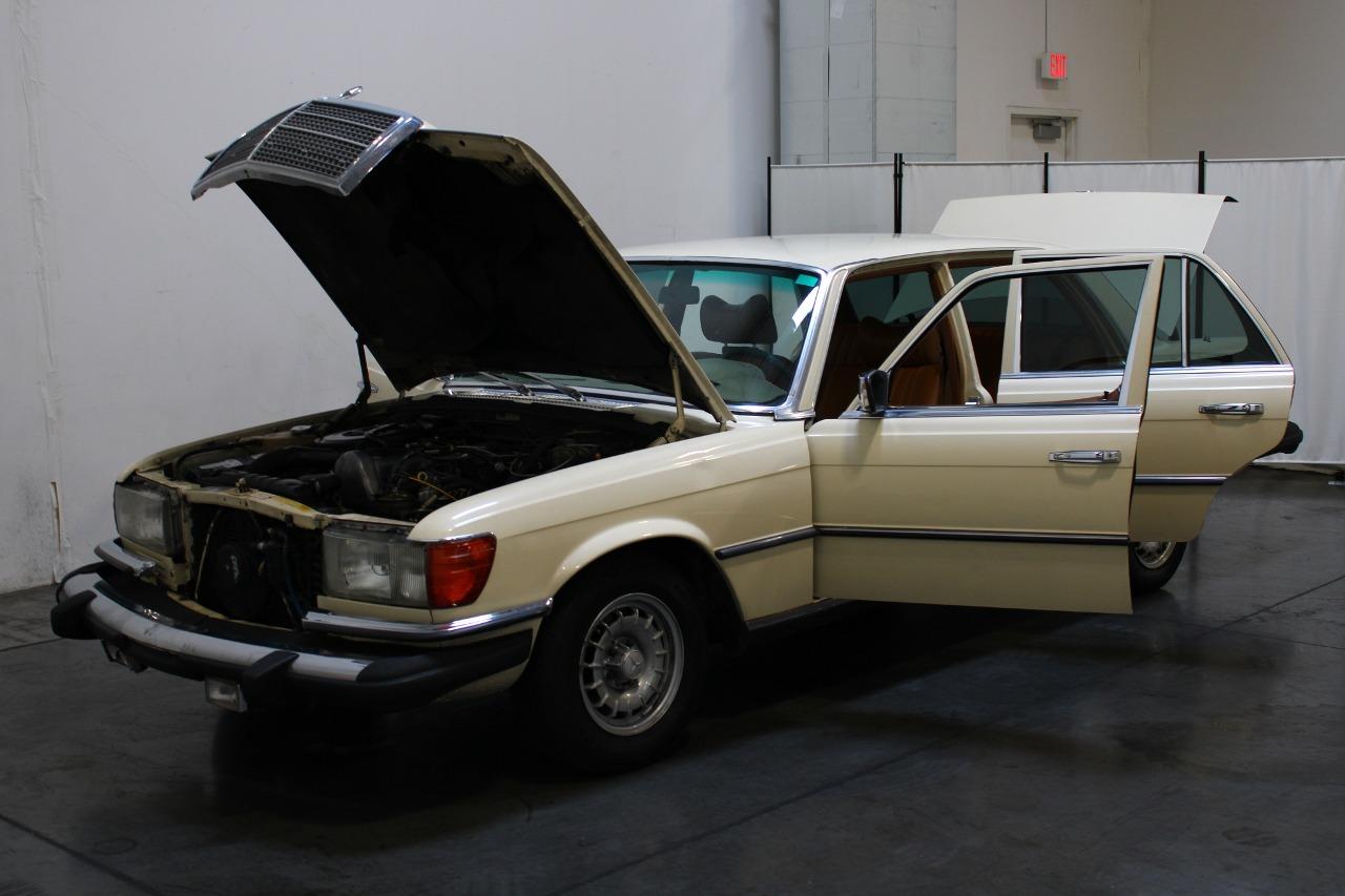 1980 Mercedes - Benz 300