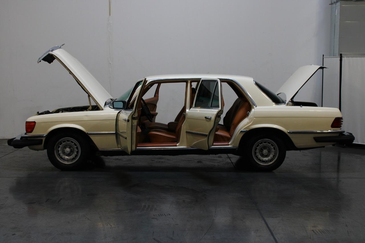 1980 Mercedes - Benz 300