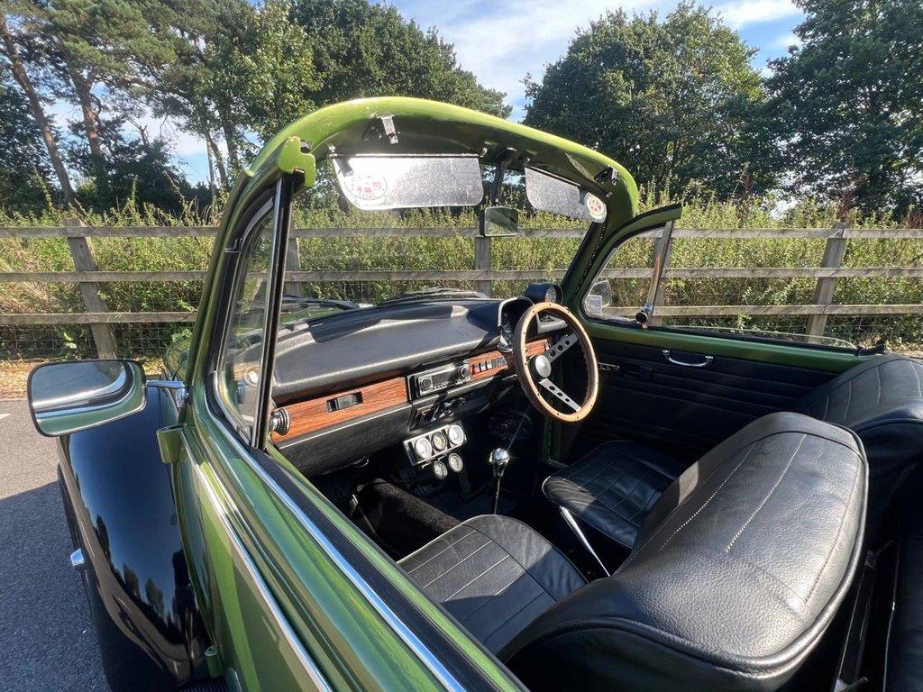 1974 Volkswagen 1974 BEETLE CABRIOLET 1303s