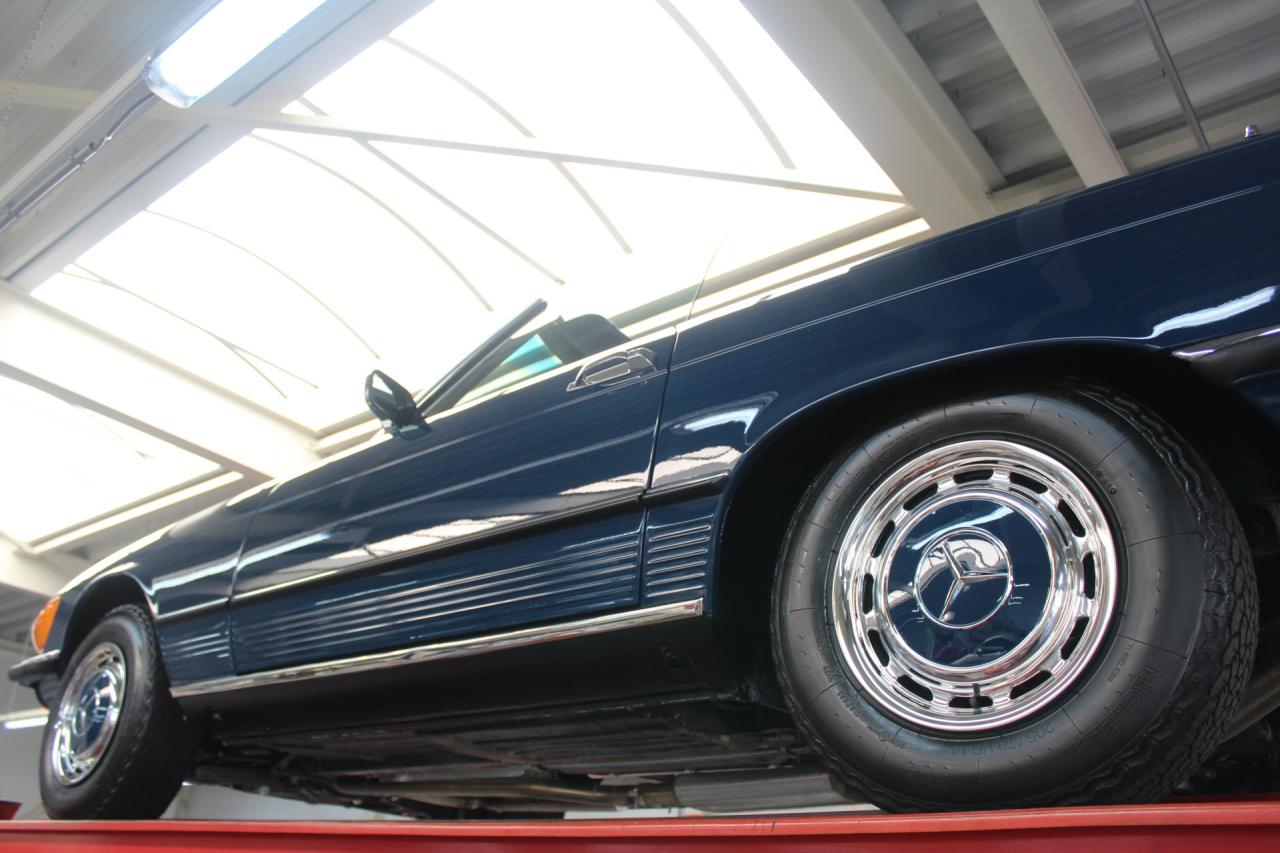 1974 Mercedes - Benz SL 450 Triple blue