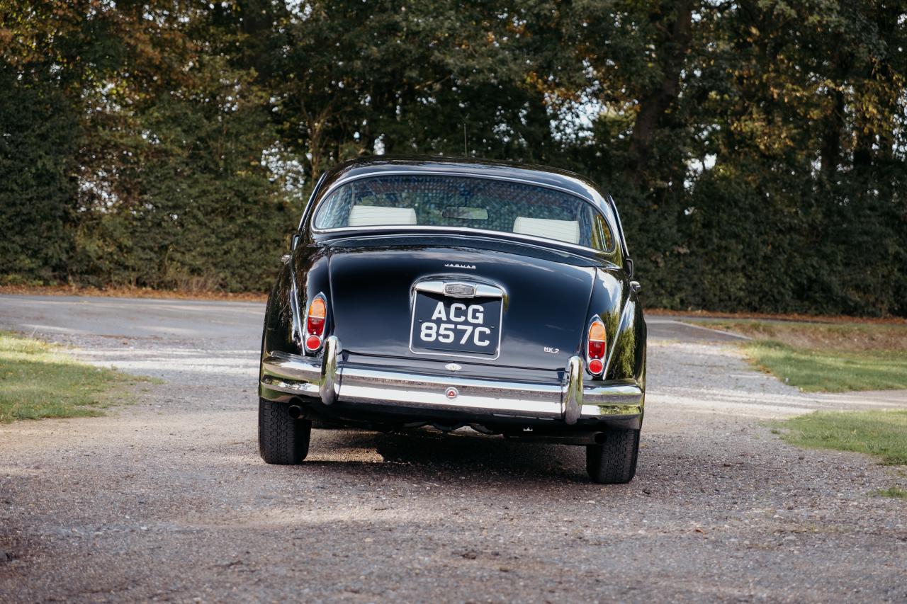 1965 Jaguar Mk2