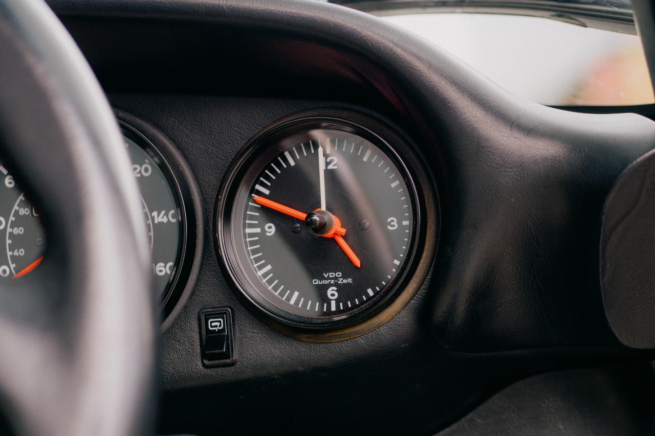 1989 Porsche 911 Supersport 3.2 Carrera Targa