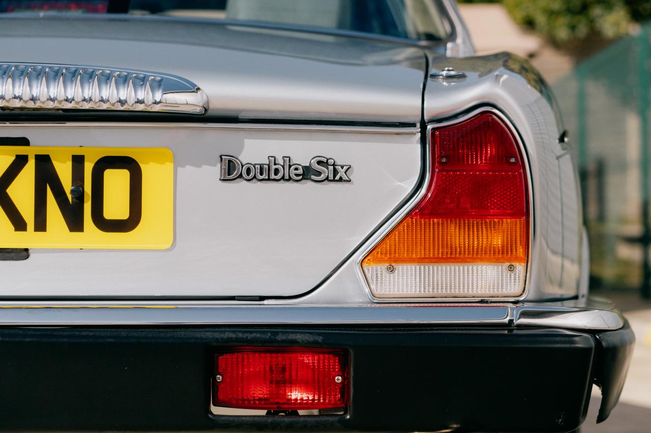 1992 Daimler Double Six Series 3