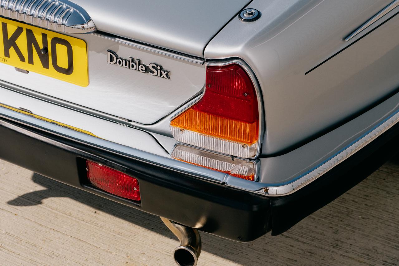 1992 Daimler Double Six Series 3