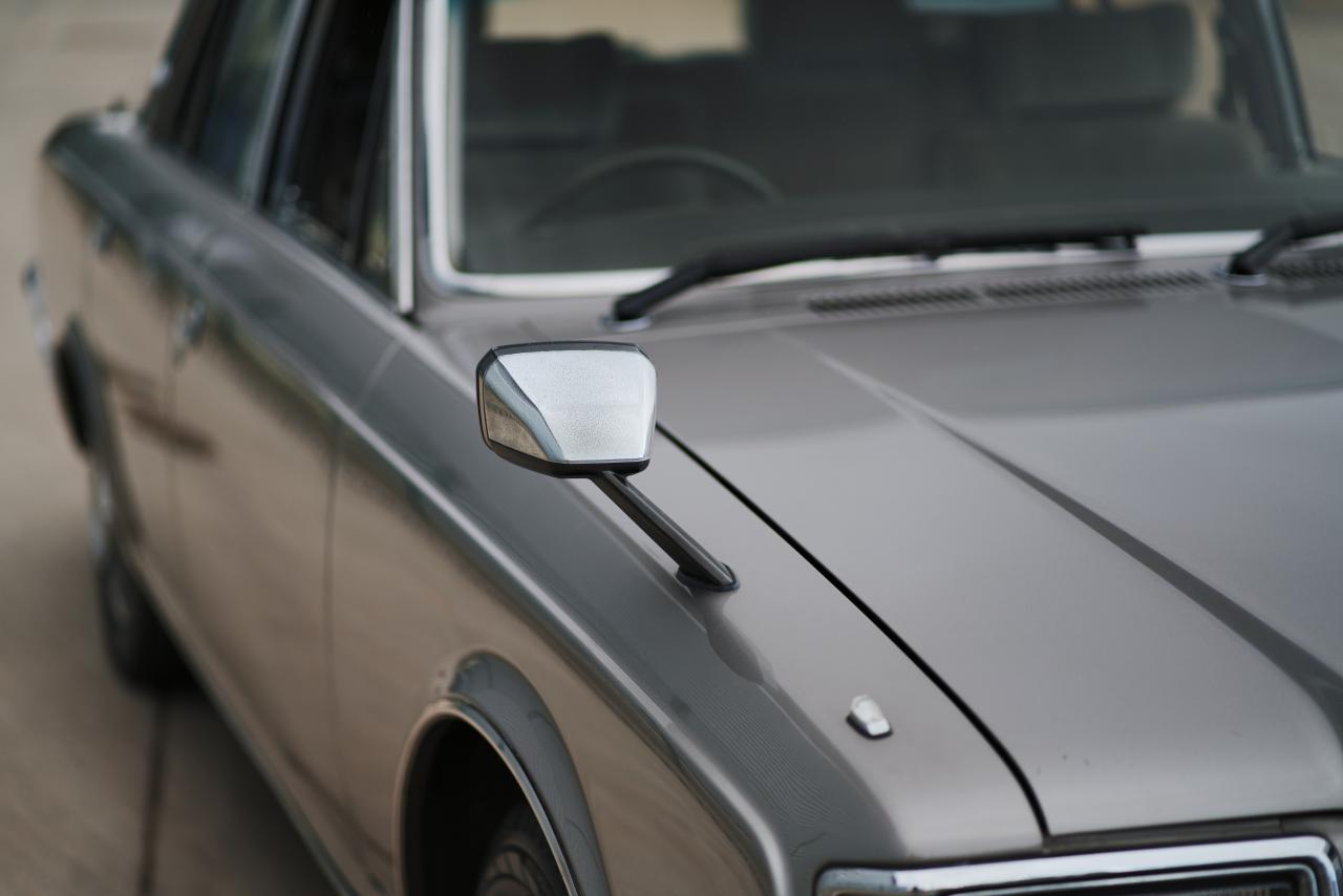 1984 Toyota Century 4.0 V8