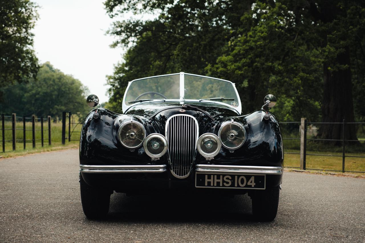 1953 Jaguar XK120 SE Roadster