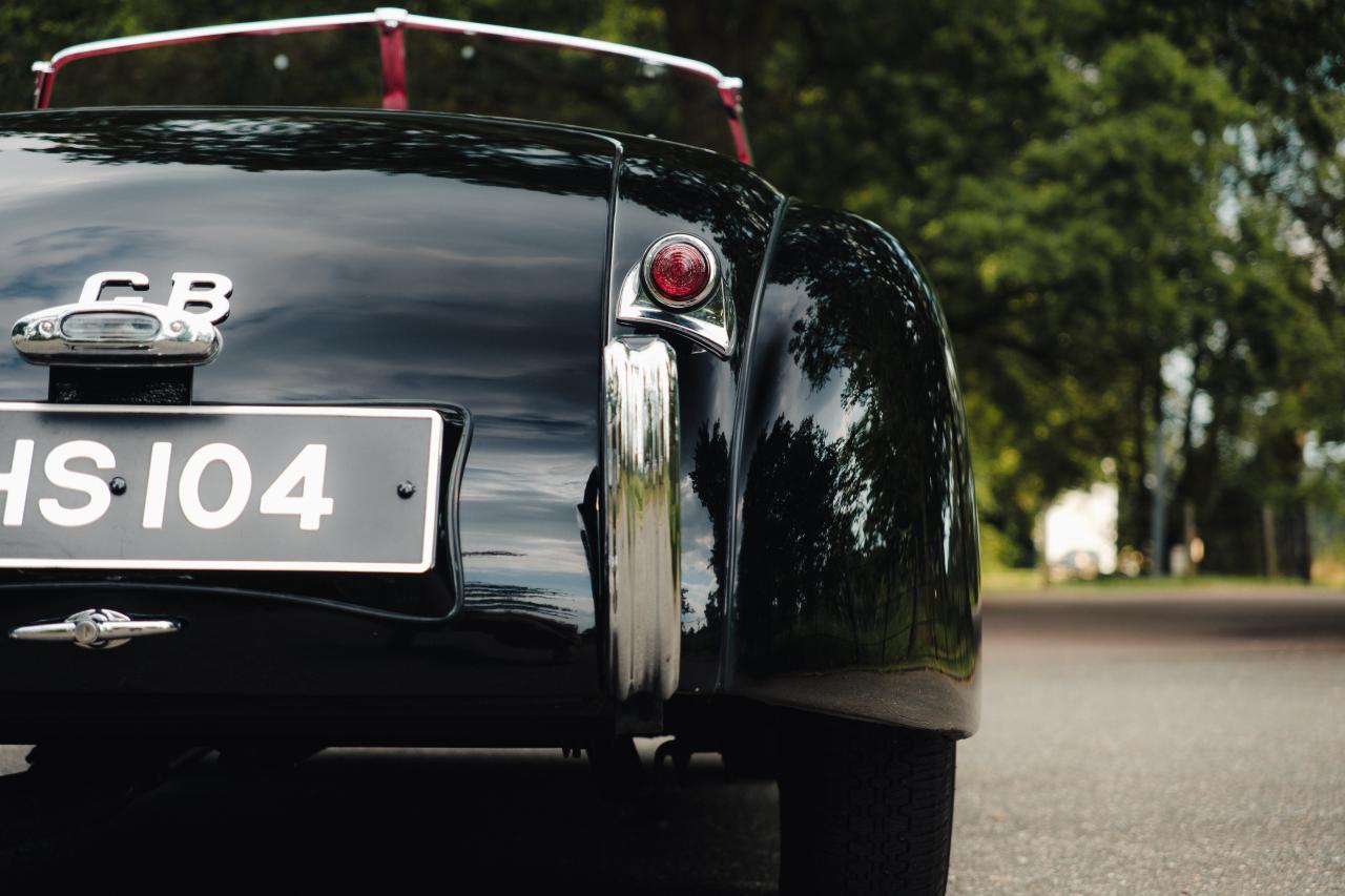 1953 Jaguar XK120 SE Roadster