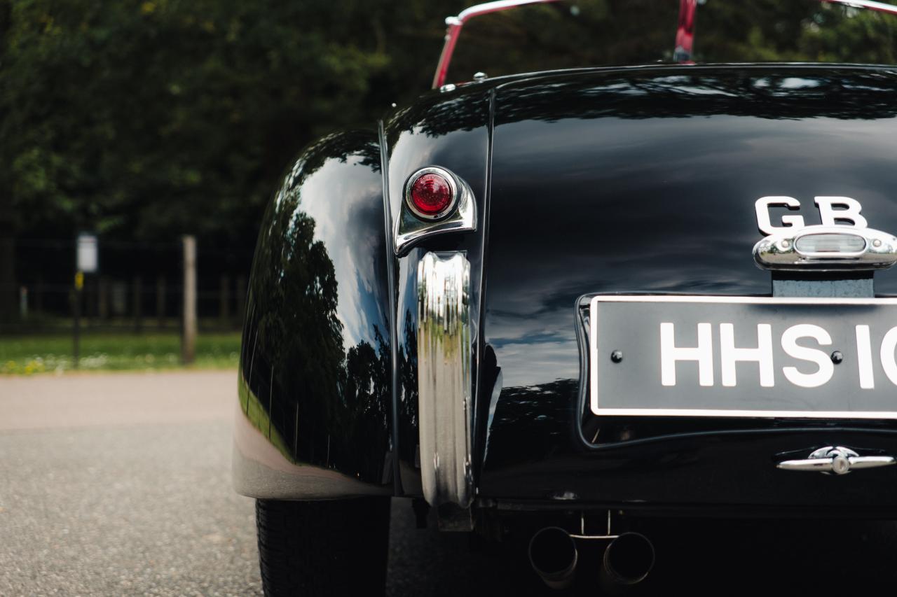 1953 Jaguar XK120 SE Roadster