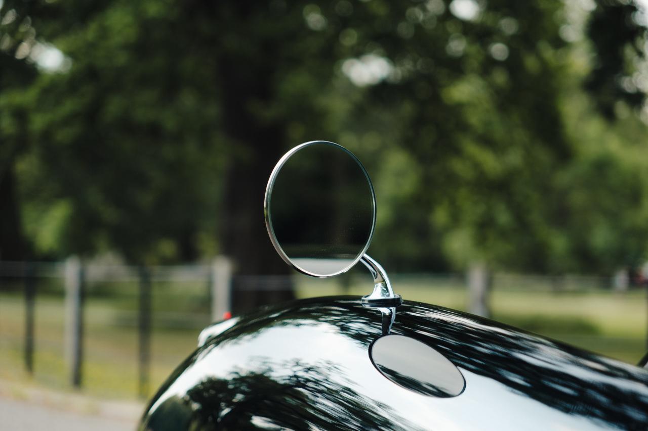 1953 Jaguar XK120 SE Roadster