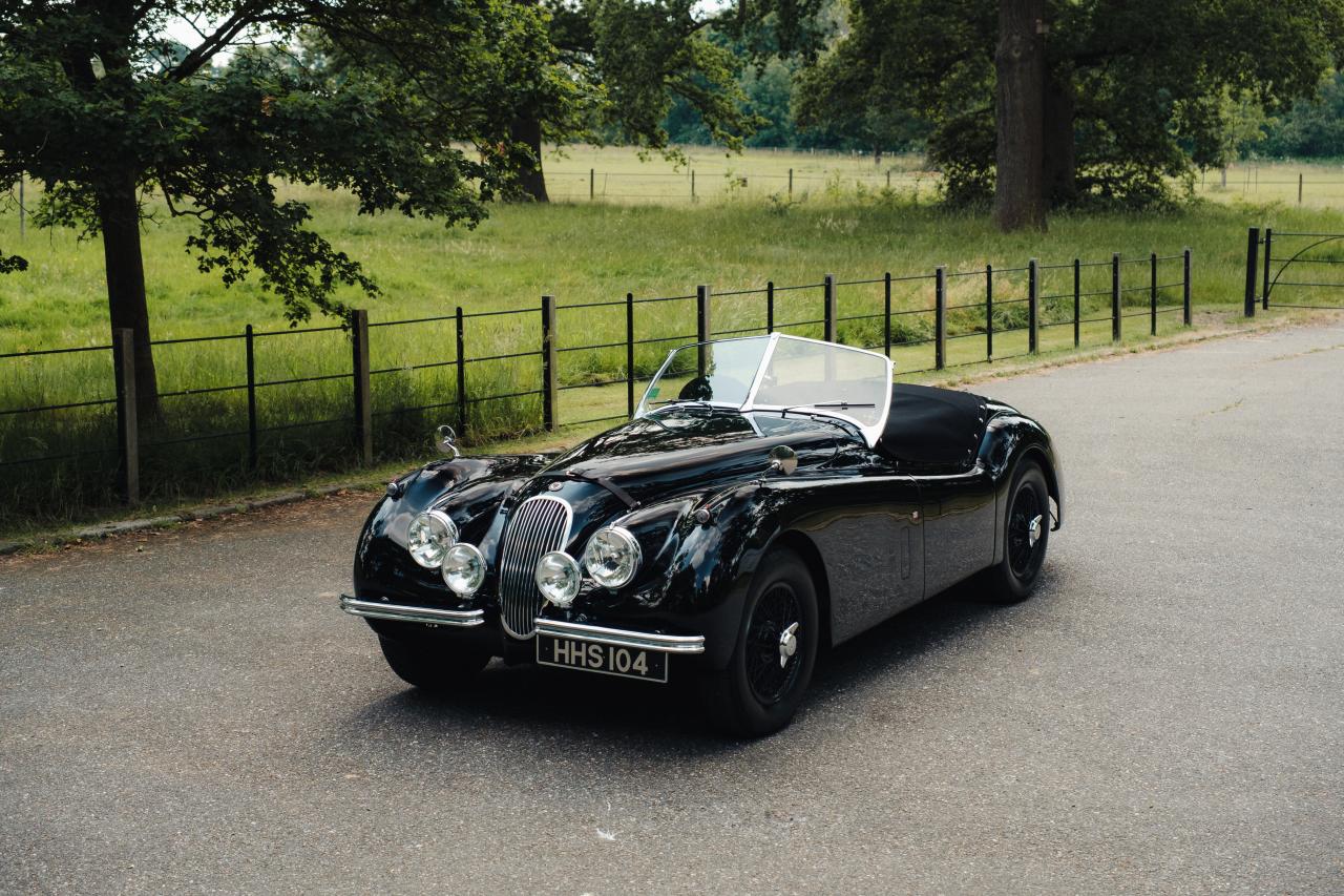 1953 Jaguar XK120 SE Roadster