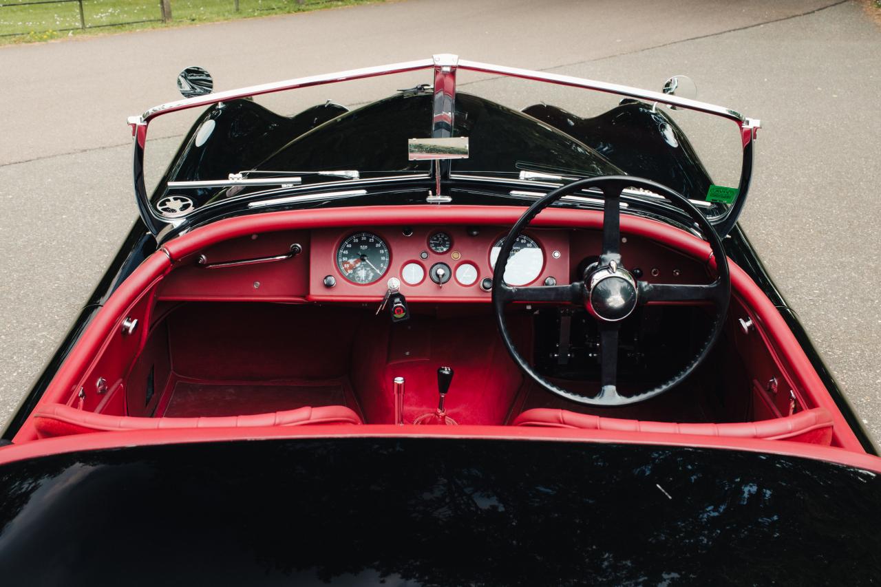 1953 Jaguar XK120 SE Roadster