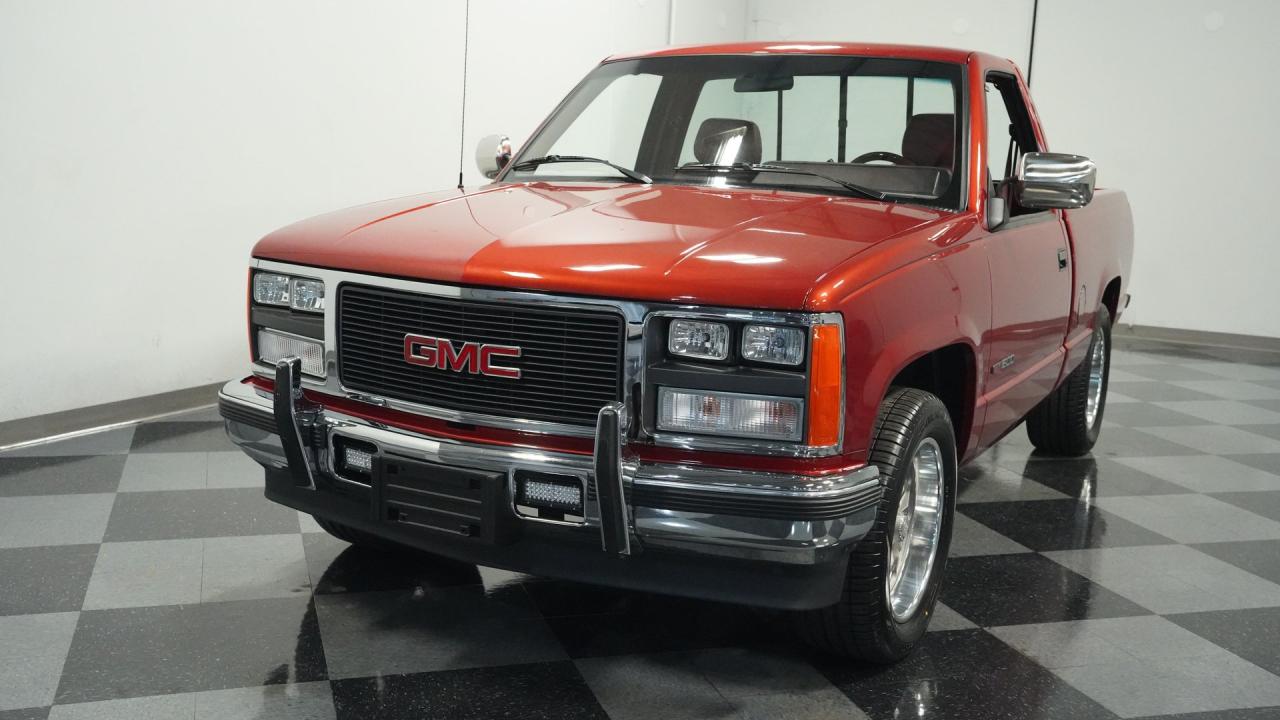 1989 GMC Sierra 1500 LS2 Restomod