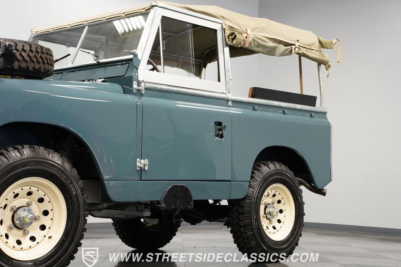 1968 Land Rover Series IIA 88