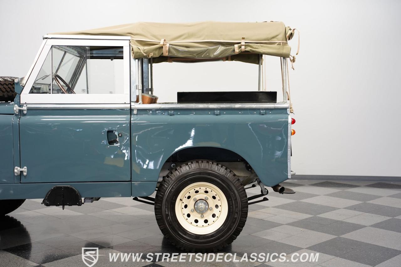 1968 Land Rover Series IIA 88