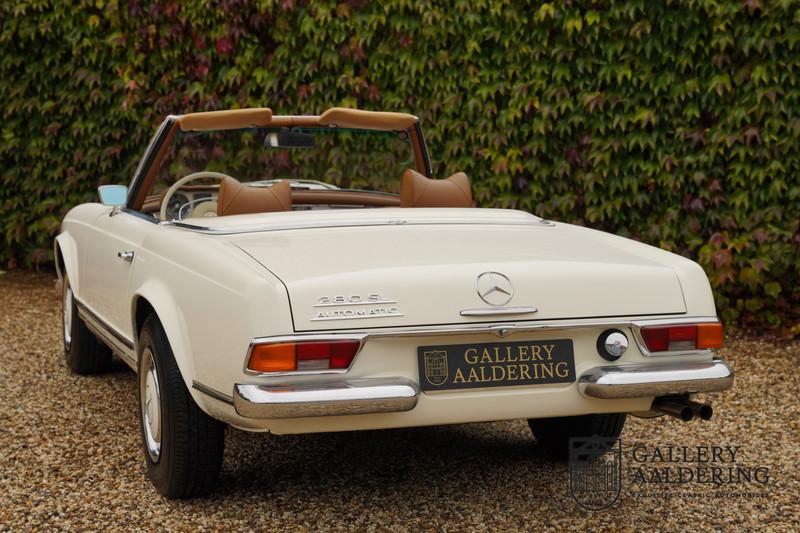 1970 Mercedes - Benz SL 280 Pagode