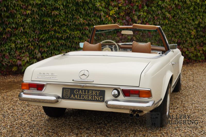 1970 Mercedes - Benz SL 280 Pagode