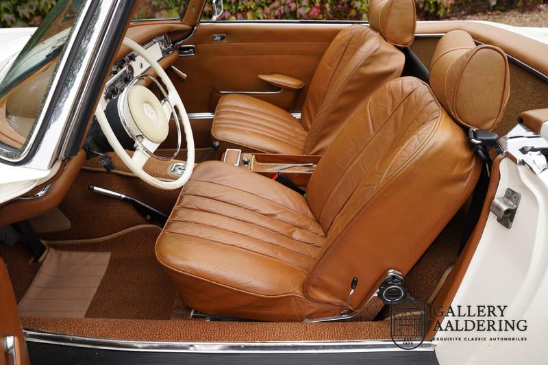 1970 Mercedes - Benz SL 280 Pagode