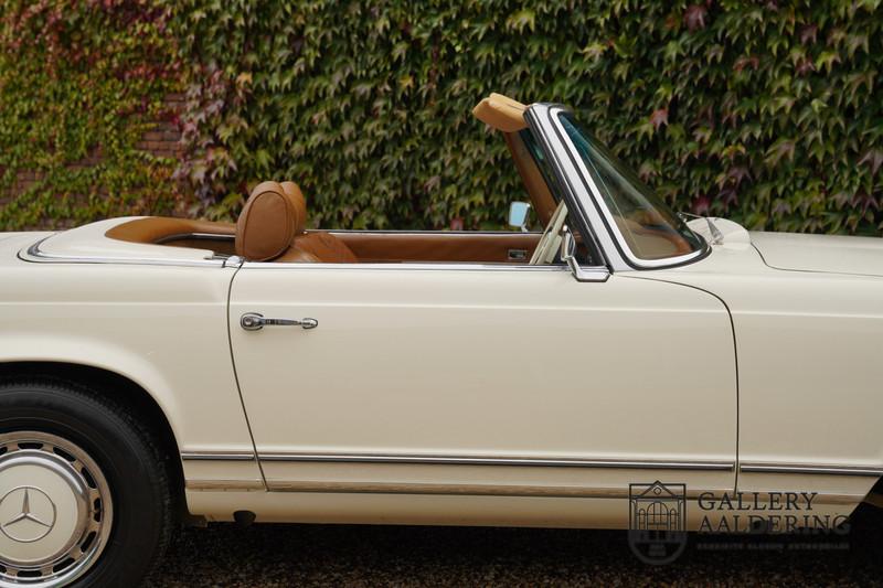 1970 Mercedes - Benz SL 280 Pagode