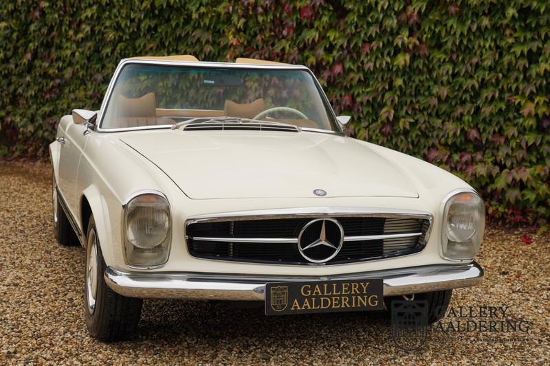 1970 Mercedes - Benz SL 280 Pagode